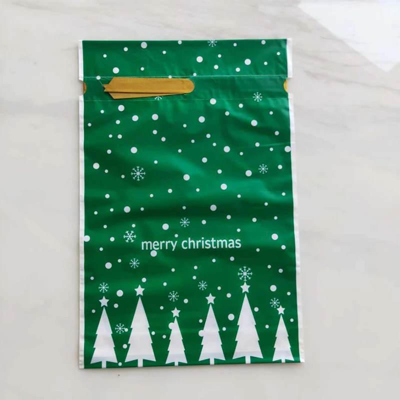 Пластиковые подарочные пакеты с Сантой на шнурке для подарков на Новый год и Рождество