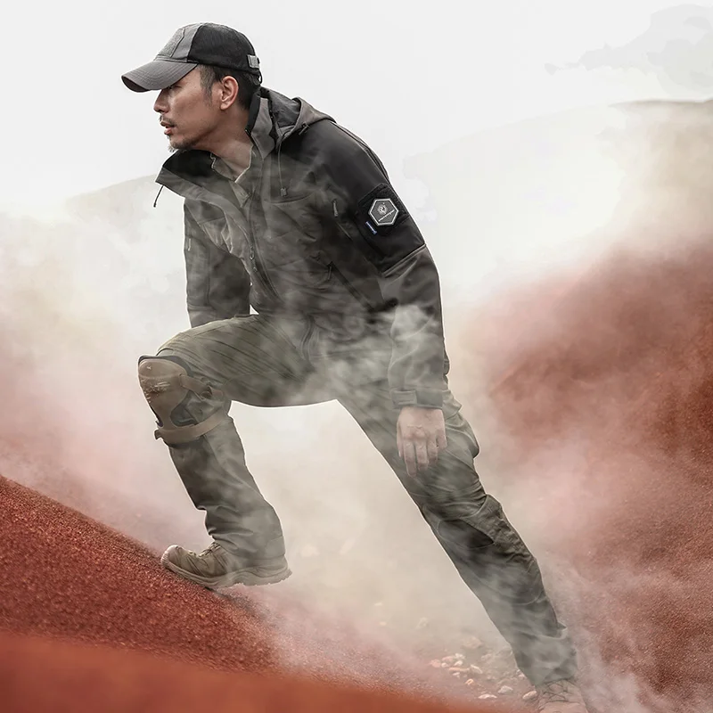 Emersongear Outdoor Hiking Keep Warm Functional Jacket Unisex Winter Waterproof Windproof Tactical Softshell Jacket