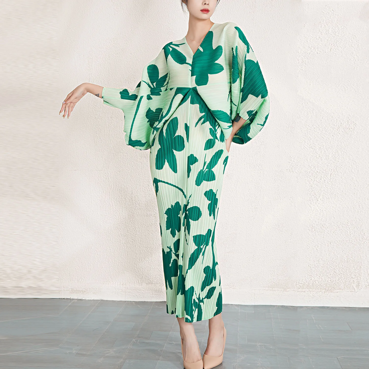 2022 Latest Miyake Design Pleated Dress Woman Loose Digital Print Bat Sleeve Evening Dress African Dresses For Women Clothing