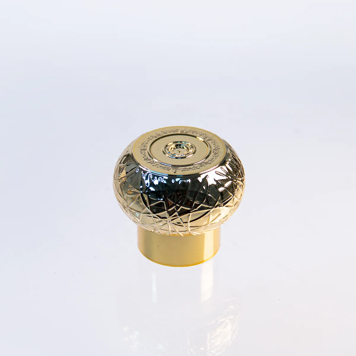 Luxury Crown Perfume Bottle Cap Fea 15 Plastic Crown Perfume Bottle Lid