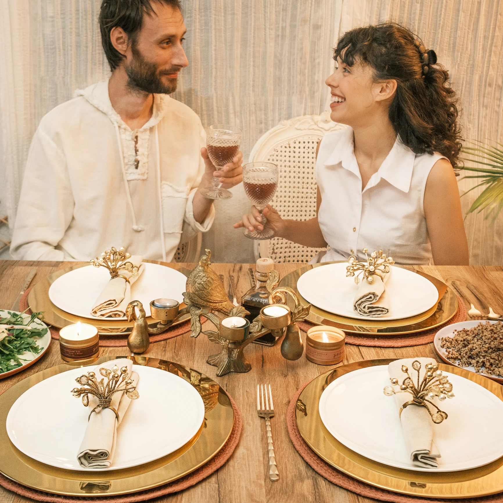 Service assiette & plat de presentation mariage or design table luxe, dessert sous les assiette mariage wedding pour restaurant