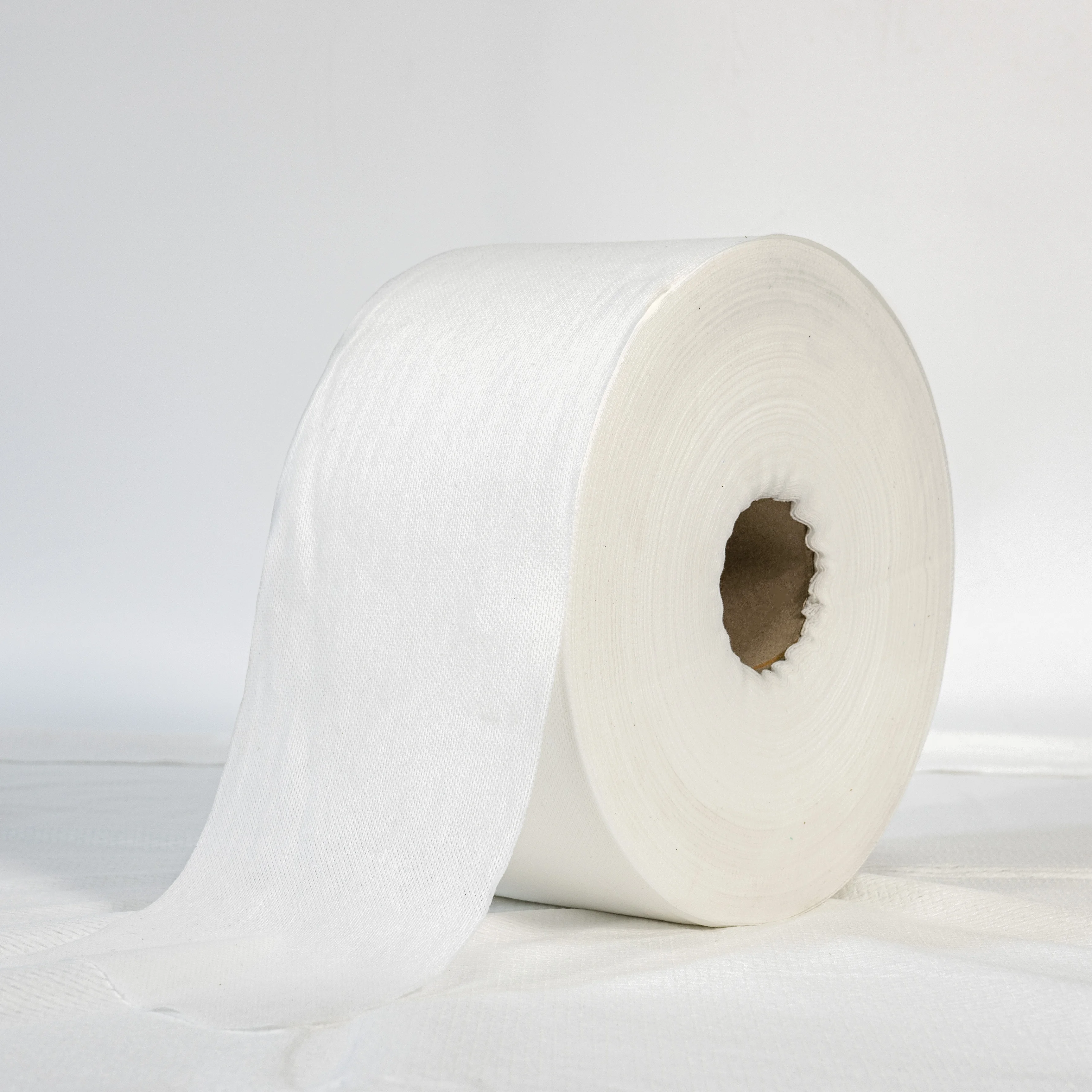 High Quality Non Woven Material Wet Wipes Spunlace White Mesh Microfiber Face Towel