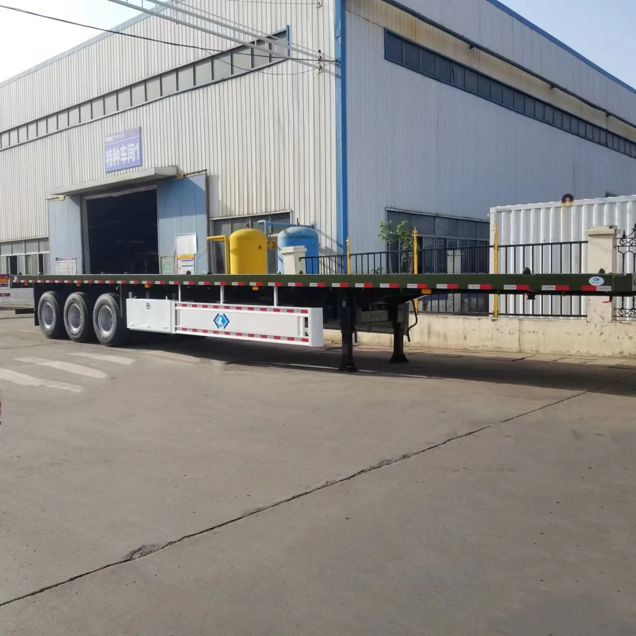 2/3 Axle Shipping Container Gooseneck Flatbedl Chassis Semi Truck Trailer Skeleton 40 Foot 45 Ft Steel HT Semi-trailer 40000kg