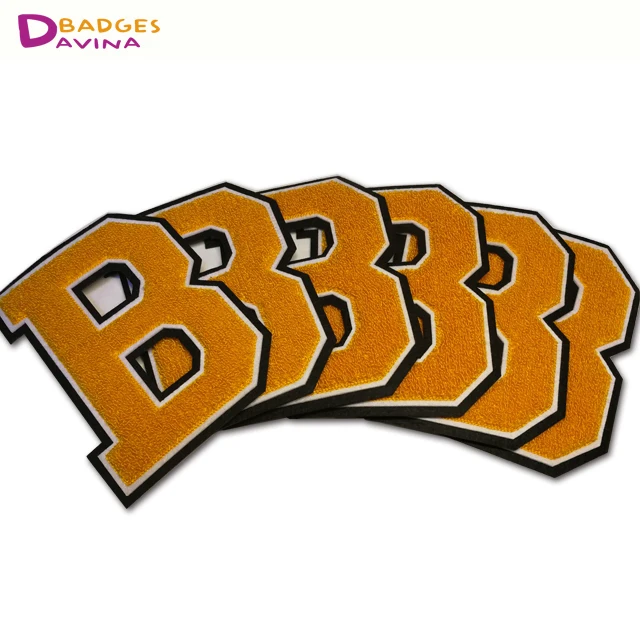 Good quality factory directly custom kitty chenille patches iron on patch china embroidery for sale