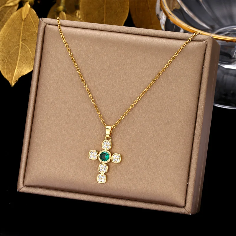 Fashion Jewelry Necklaces Stainless Steel Gold Filled Diamond Cross Choker Pendant Necklace for Women