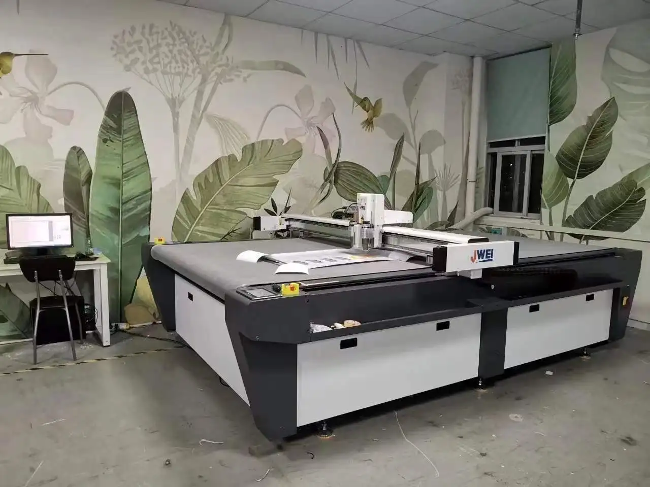 JWEI CB03II CNC die-free digital cutter corrugated board box prototyping sampling