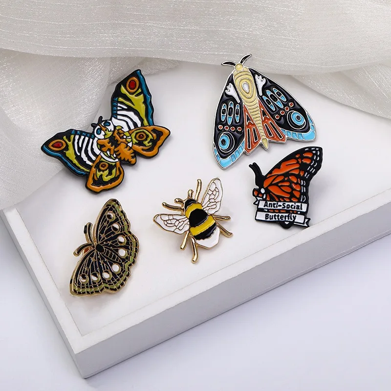 High quality enamel backpacks pins  badge jewelry lapel pin custom enamel brooches