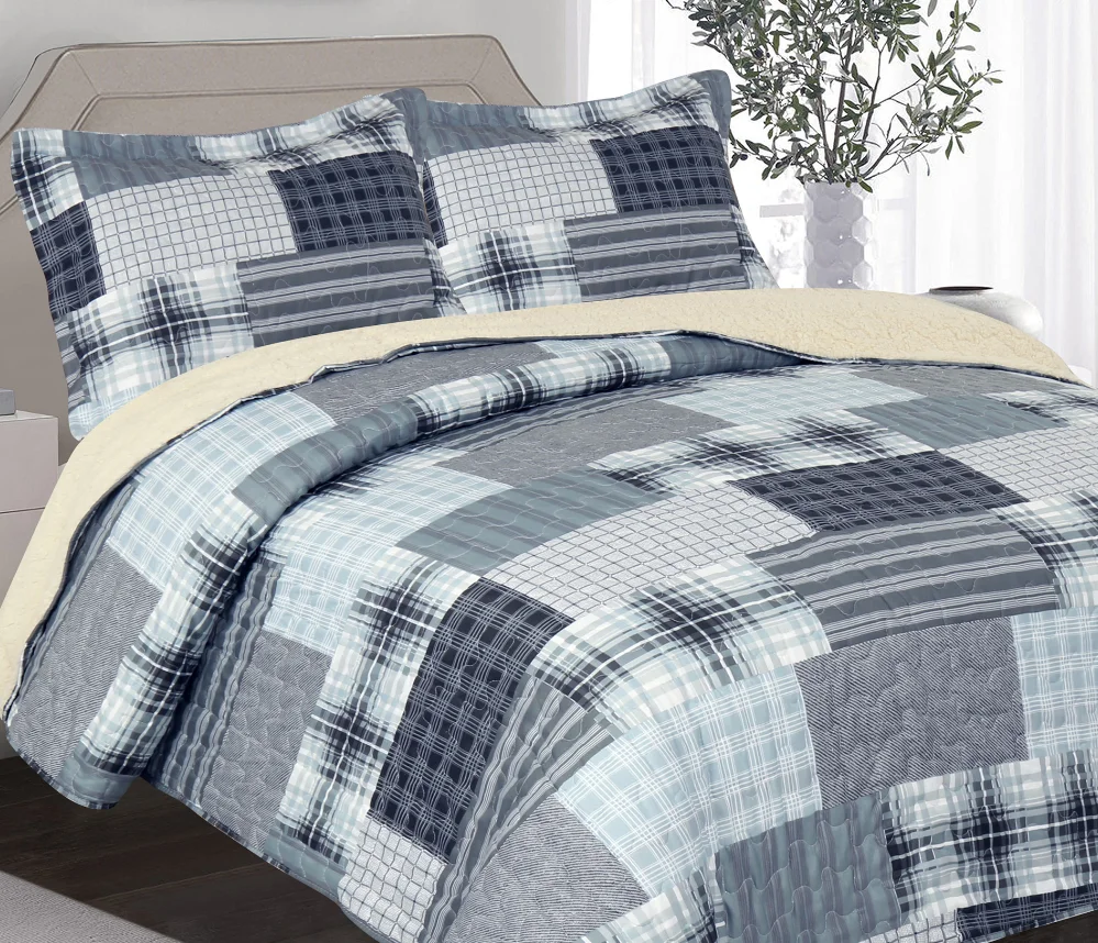 2022 Spring season popular quilt sets kinds of patterns available fabric quilts customized size bedding covers for room