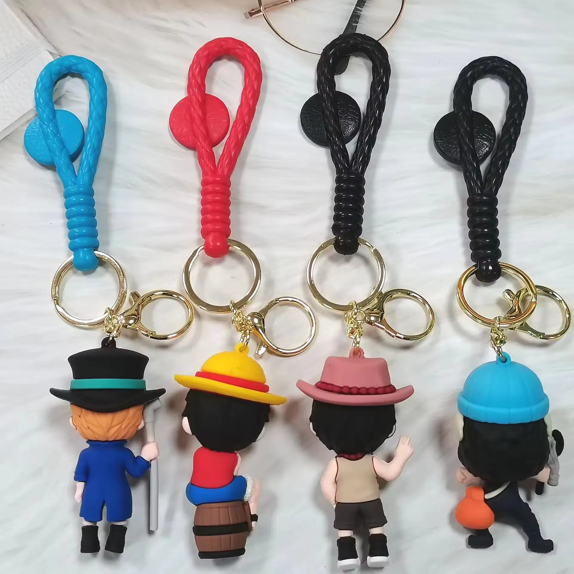 Wholesale Cartoon  Keychain 3D Pvc Kids Cute Cartoon Straw Hat Luffy Key Chain Ring Gift  Anime Keychain Accessories