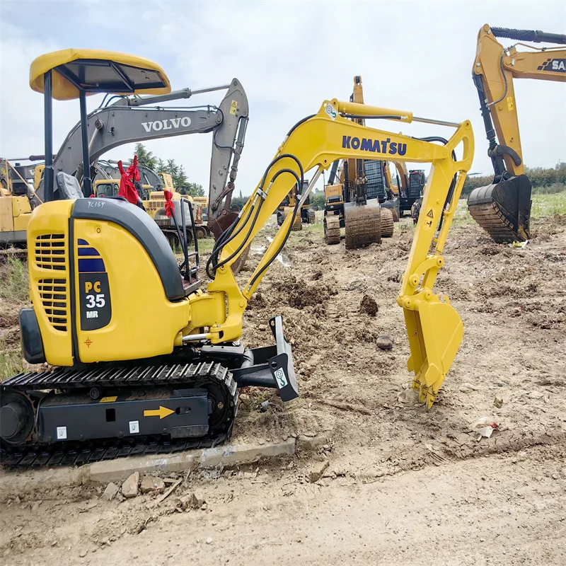 Импортный высококачественный сделанный в Японии Komatsu 3 тонны мини-гусеничный экскаватор для строительства.
