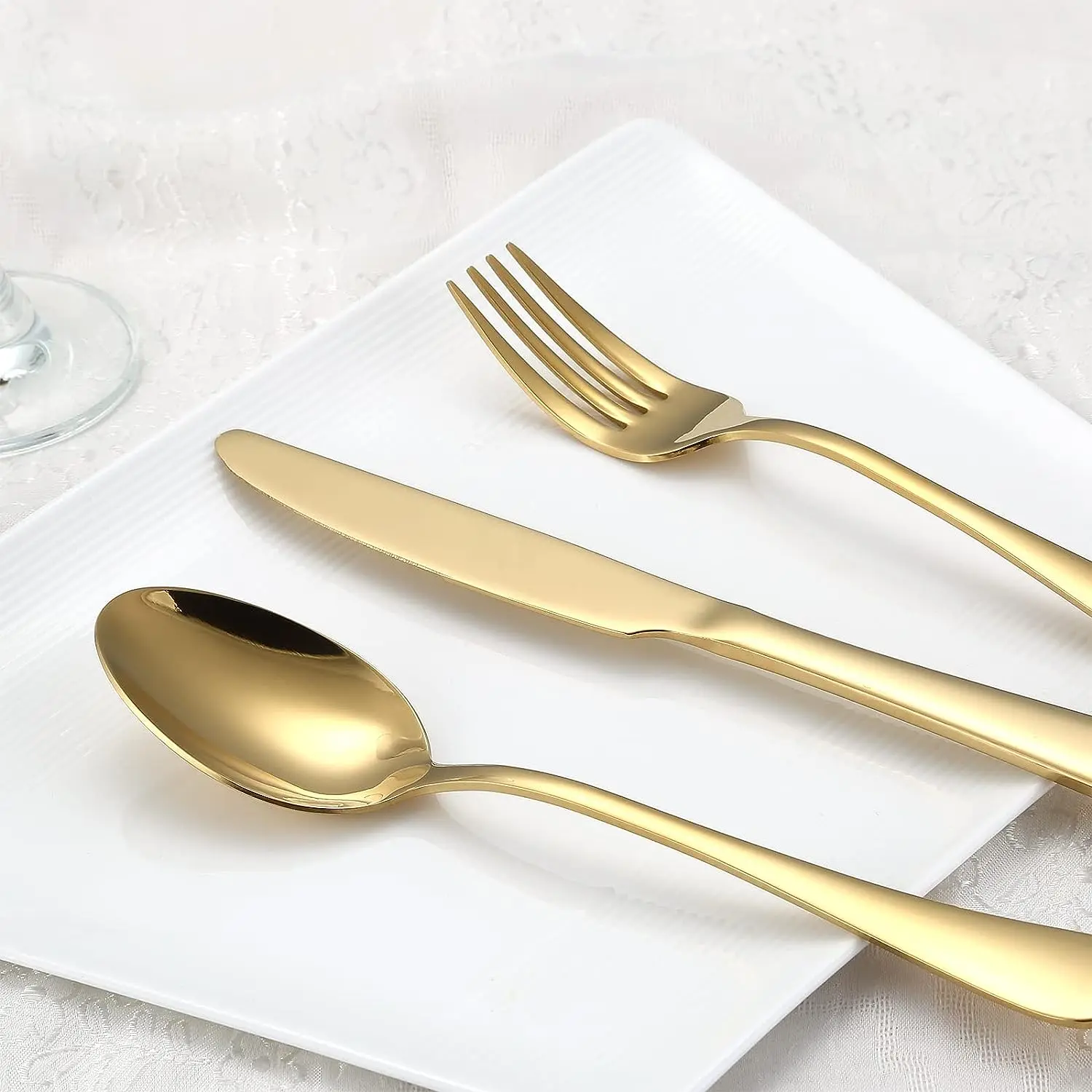 Top Quality Golden Spoon and Fork Set Stainless Steel Dinnerware Set Flatware In Stock