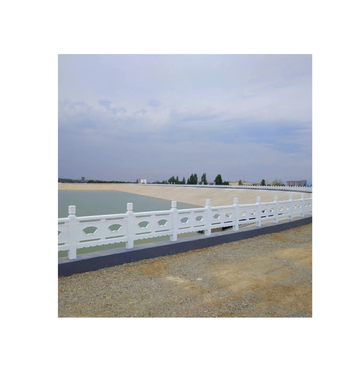 Дизайн перил из белого камня современный дизайн для балкона цемента Каменного моста