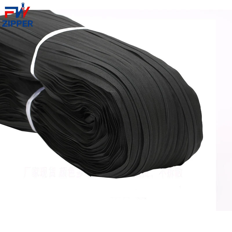 Manufacturer Nylon Zipper Raw Black Dying Rolls Size 3 5 7 8 10Tape Nylon Zipper Long Chain by yard Nylon Zipper For Bag