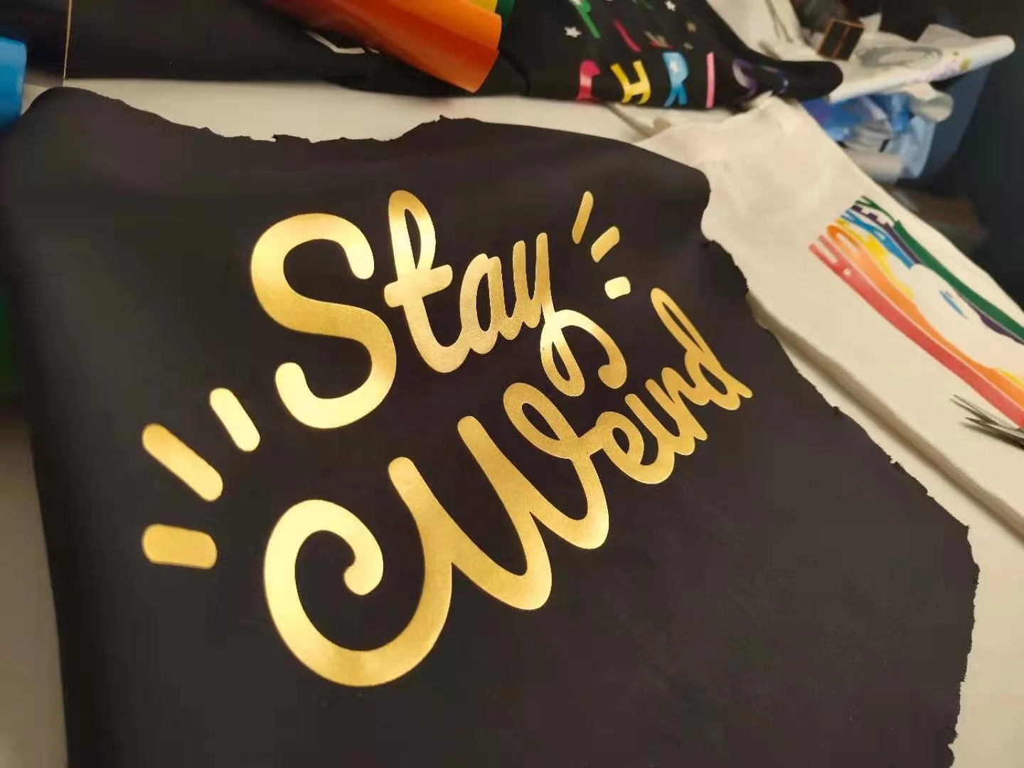 PU soft metallic high quality heat transfer vinyl wholesale elegant color easyweed htv for clothing printing logo flexible