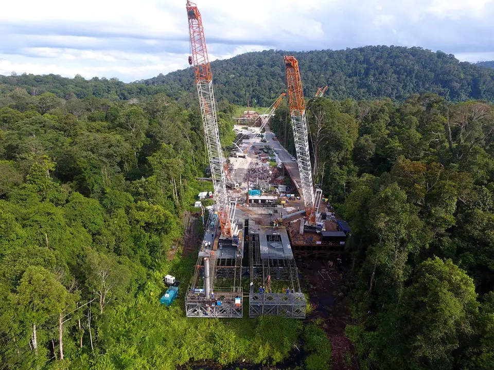 Популярный зуммируемый гусеничный кран QUY180, 180 тонн, Лучшая цена, распродажа