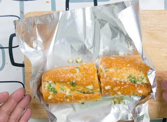 Food Grade Disposable Aluminum Foil Roll Sheet Soft and for Kitchen Use Packaging Purpose