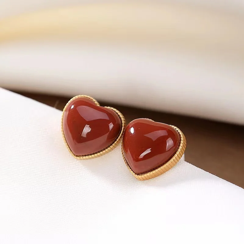 PJ-M088 S925 Sterling Silver Gold Plated Jade Earrings Simple Heart Earrings for Women