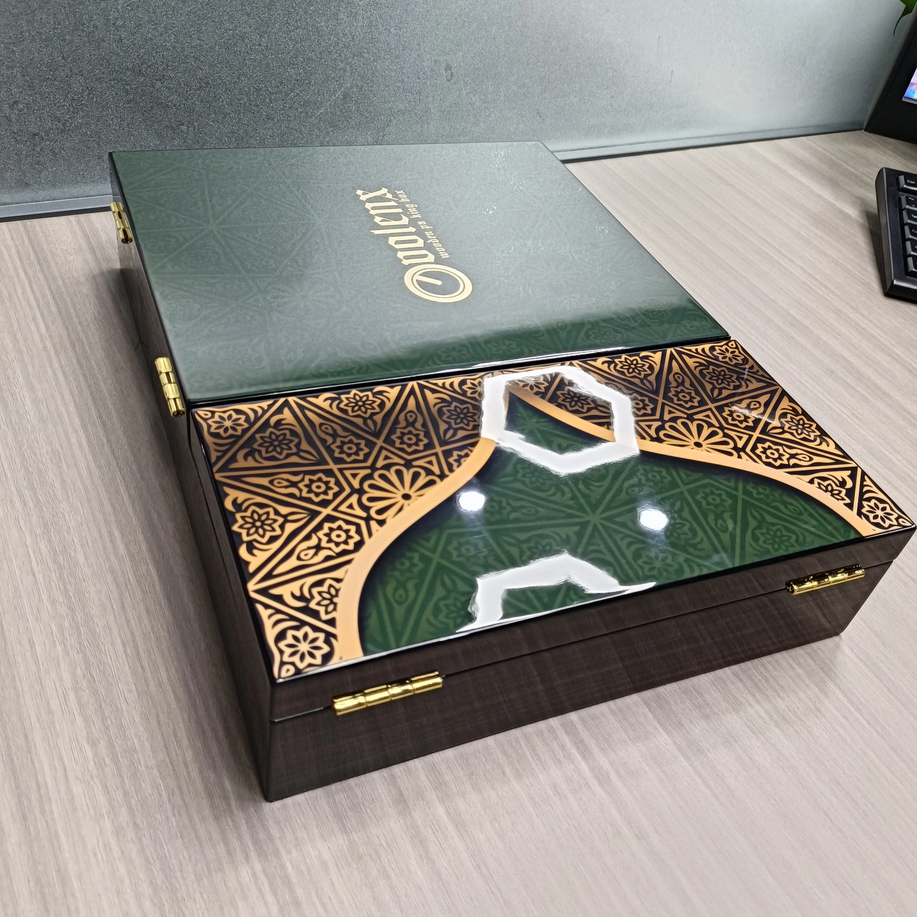 Luxury Glossy Wooden Box Jewelry Box Jewelry Packaging Organizer Case Wooden Portable Open Double Door Velvet Jewelry Box Custom