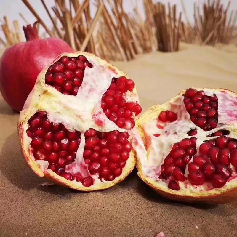 2022  Soft seed pomegranates from Yunnan China sell well in various countries for wholesale deliciousness coexist is now picked