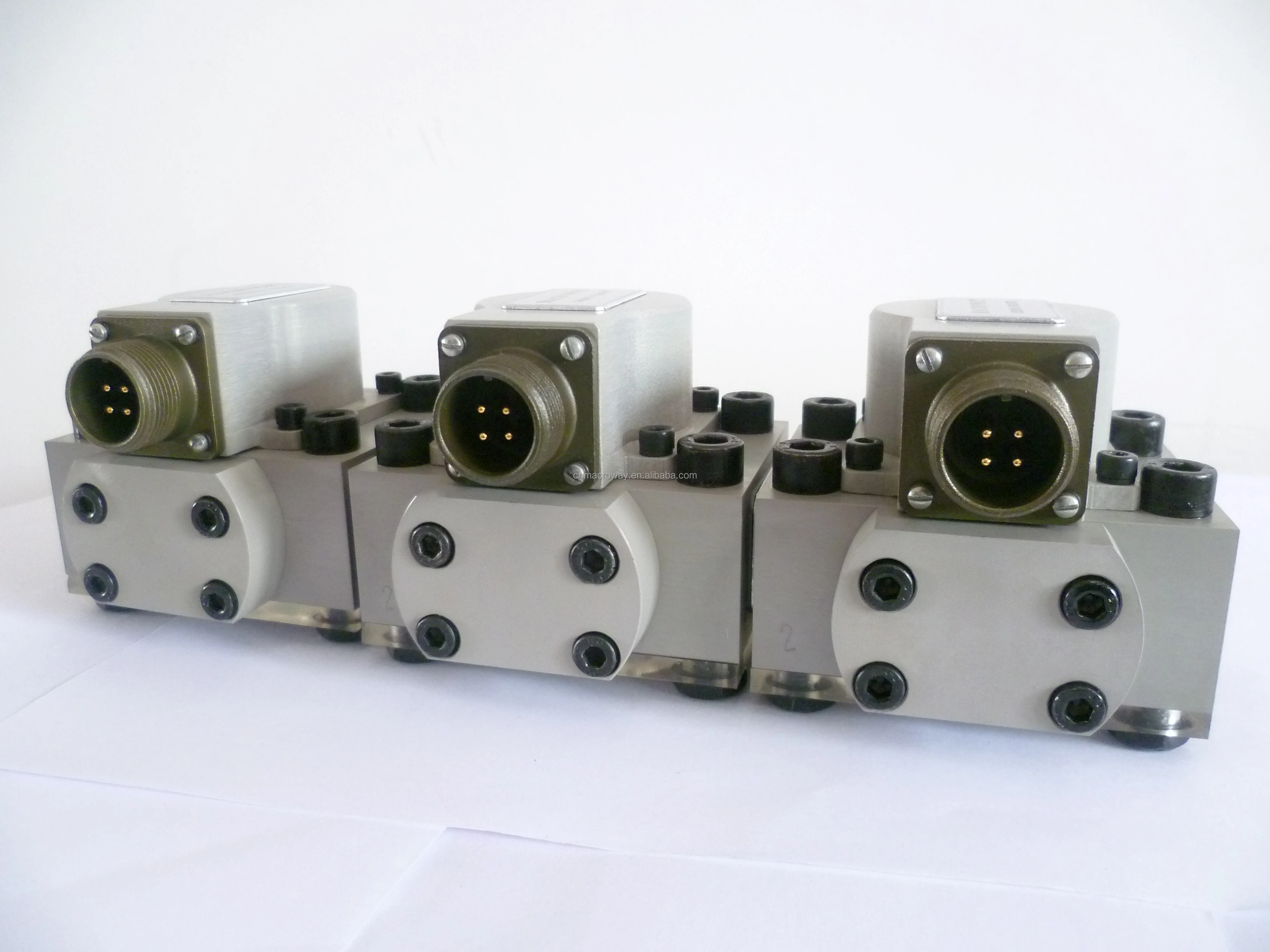 D062-191C servo valve professional and new design delivery prompt