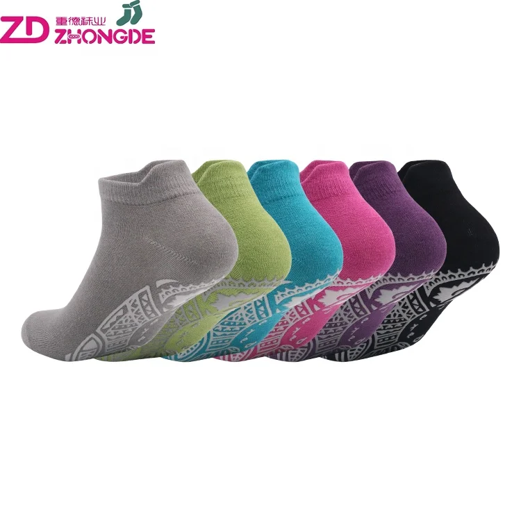 Non slip grip black funny yoga socks knitting pattern custom design factory wholesale price