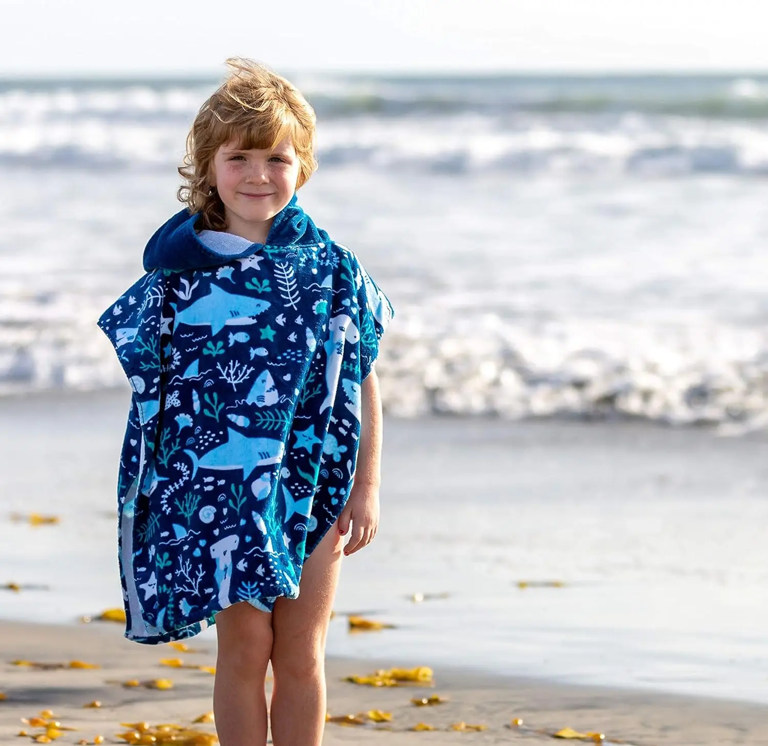 OEM Cartoon Animal Printing Children Surfing Poncho Bath Towel with Hood Super Absorbent Kids Hooded Beach Towel