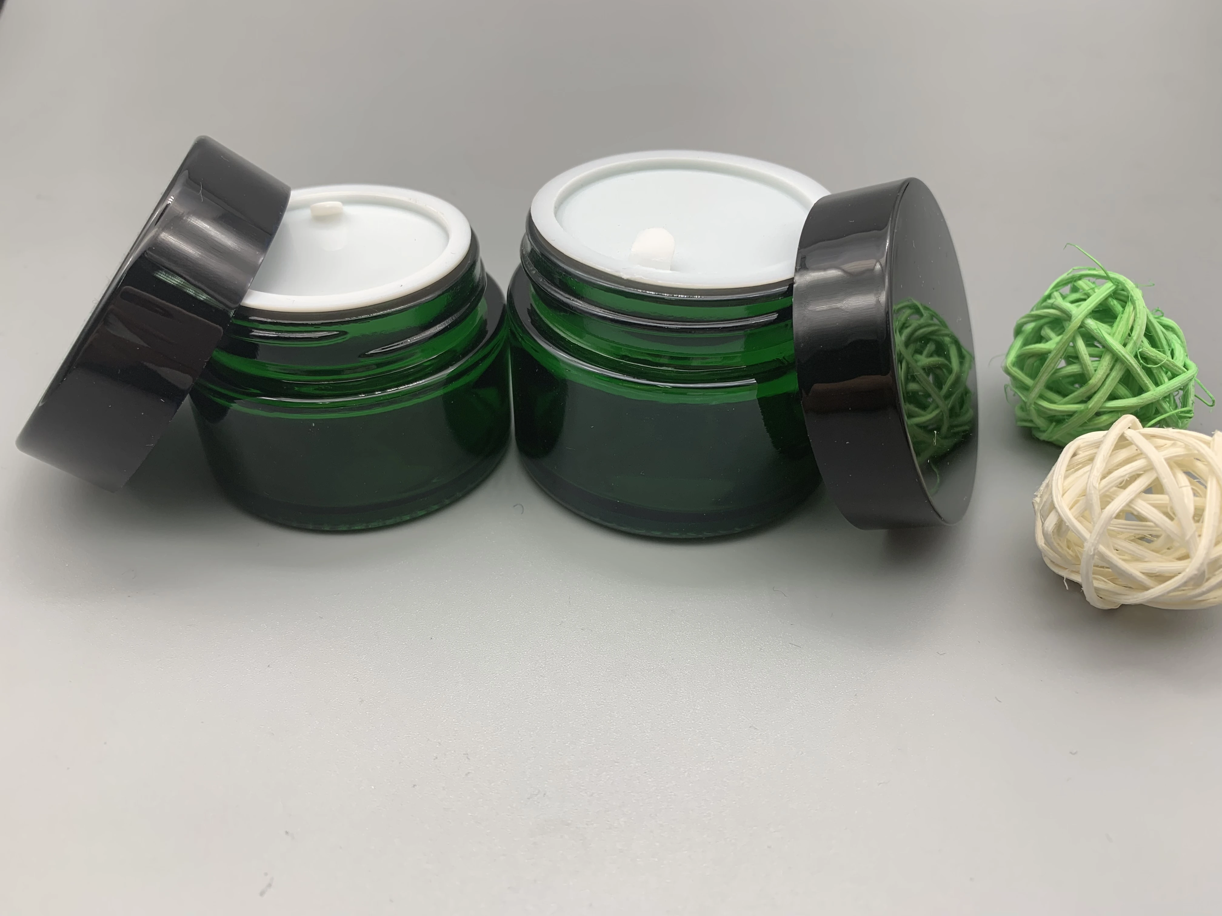 30g/50g green cream jar sealed glass jar Face cream bottle Cosmetics sample separate bottle