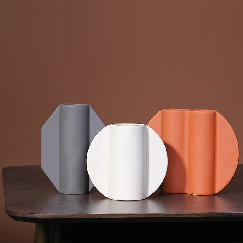 ins Nordic style creative ceramic decorative vase Designer art dried flower arrangement flower arrangement handicraft ornaments