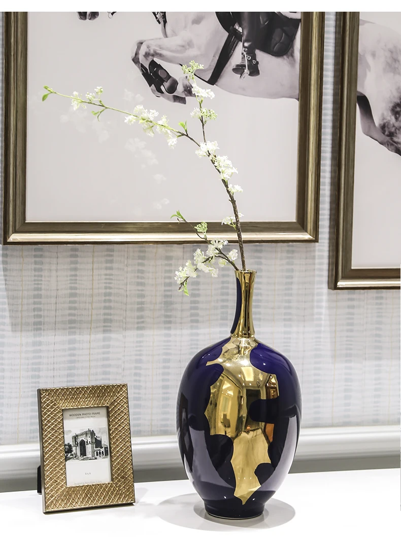 Hot selling new design ceramic vase Modern Design Home Decorative Vase Ceramic Purple and Gold Narrow Neck Vase