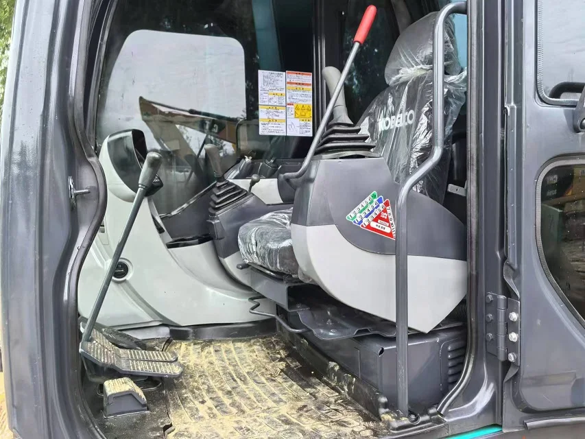 Factory cheap price second hand caterpillar 7ton excavators / mini  used excavator / Kobelco 75 crawler excavator