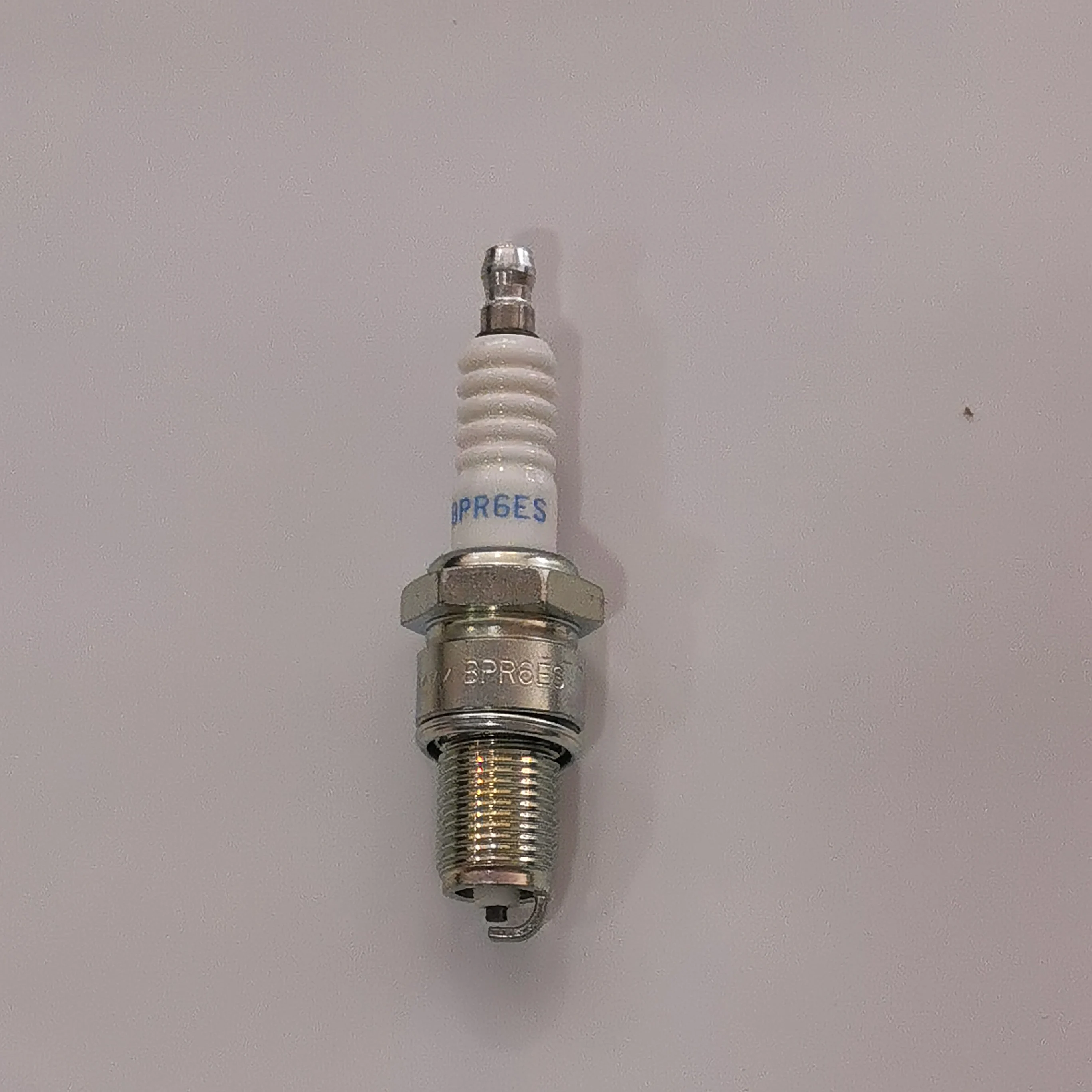 Karting engine systems NGK original Spark Plugs 7822 BPR6ES For Yamaha Karting MZ200-RK