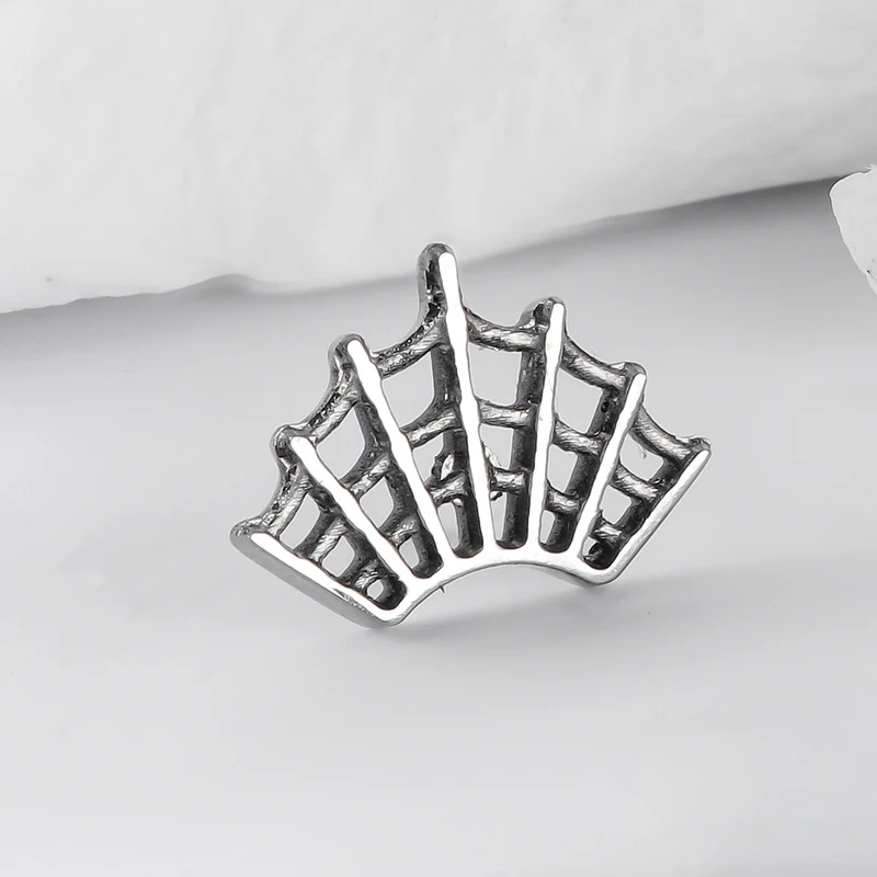 Giometal Mirror High Polish F136 Titanium G23 Custom Body Jewelry Labret Spider Web Press fit Ends Daith Piercing Earrings