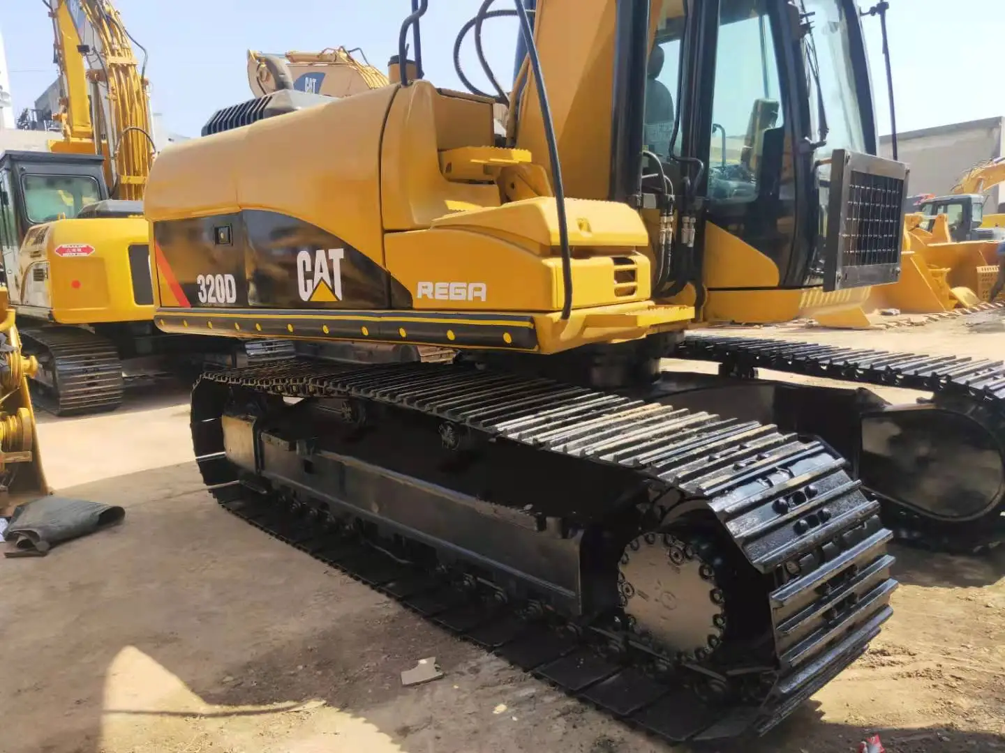 Used 20tons Hydraulic track excavator  320B Excavators Crawler Digger on sale cat 320d with original engine