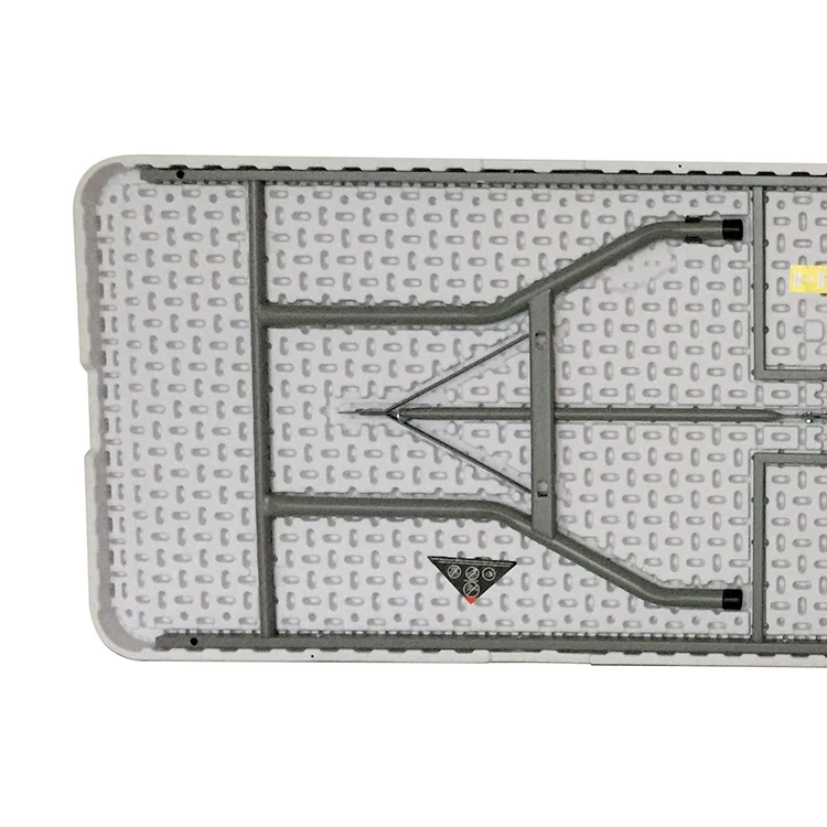 6ft Plastic Garden Table Foldable table for outdoor