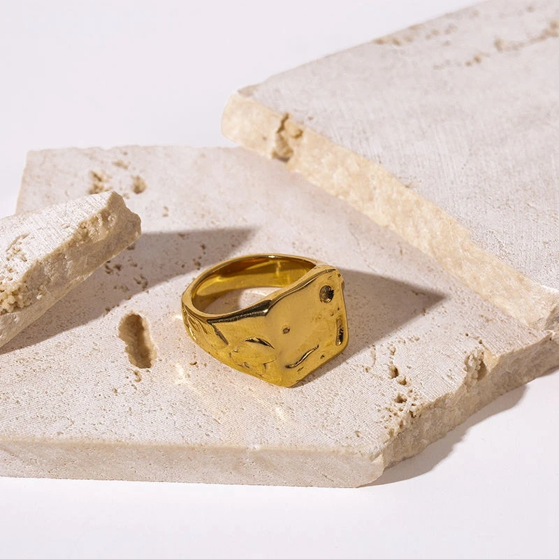 SUMMLY Irregular tin foil pattern crater ring ladies vintage titanium steel 18k gold plated ring accessories