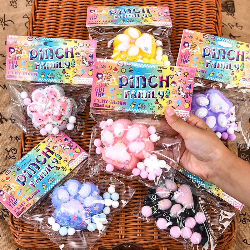 Soft tpr Cat Claw Donut Waffles Fun Food Play and Creative Artificial Stress Relief Pinch Fun Decompression Toys Handy Gadget