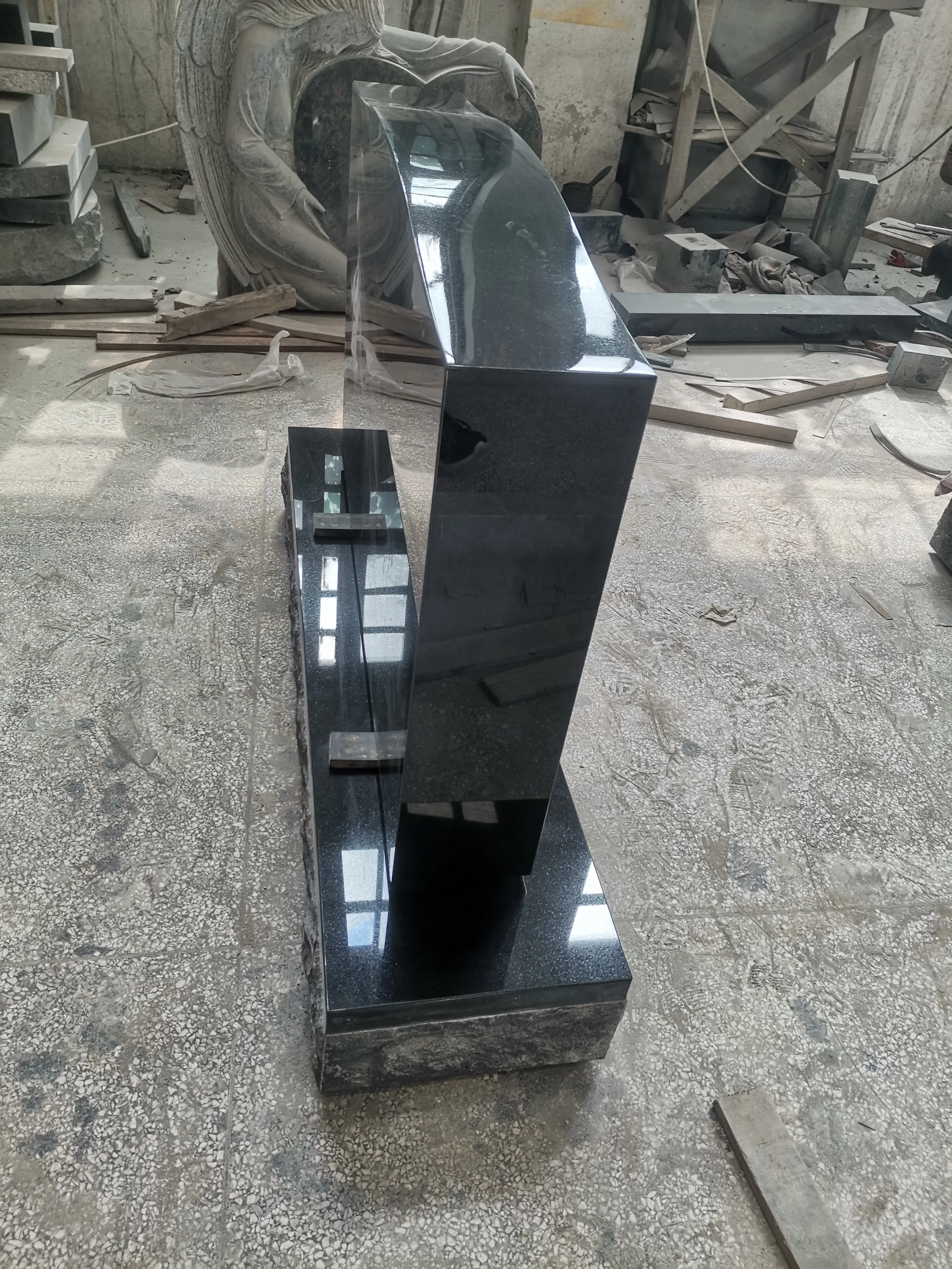 Wholesale Cemetery Graves Design American Style Upright Serp Headstone Polished Jet Black Granite Monument