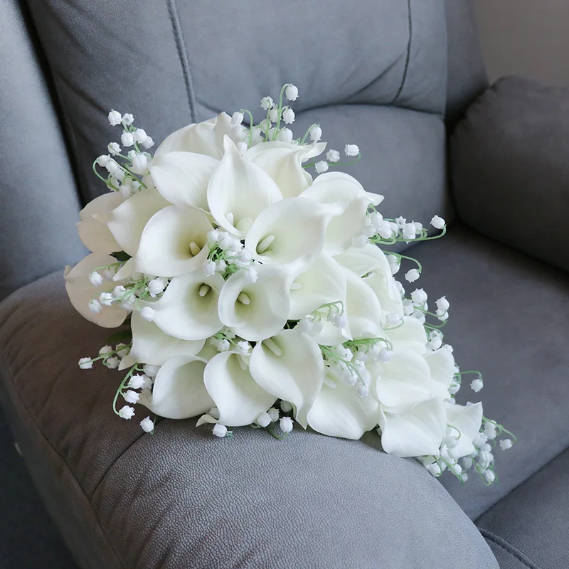 TC-7004 wholesale prices Bridal water drop hand bouquet simulation PE calla lily bouquets for wedding