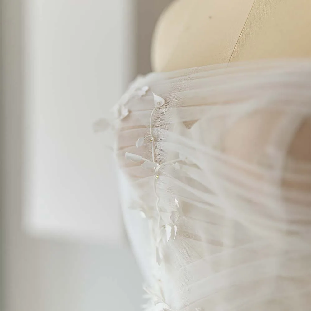 Off Shoulder Graceful Lace Strapless Bridal Gowns Wedding Dress Jancember RL230-2