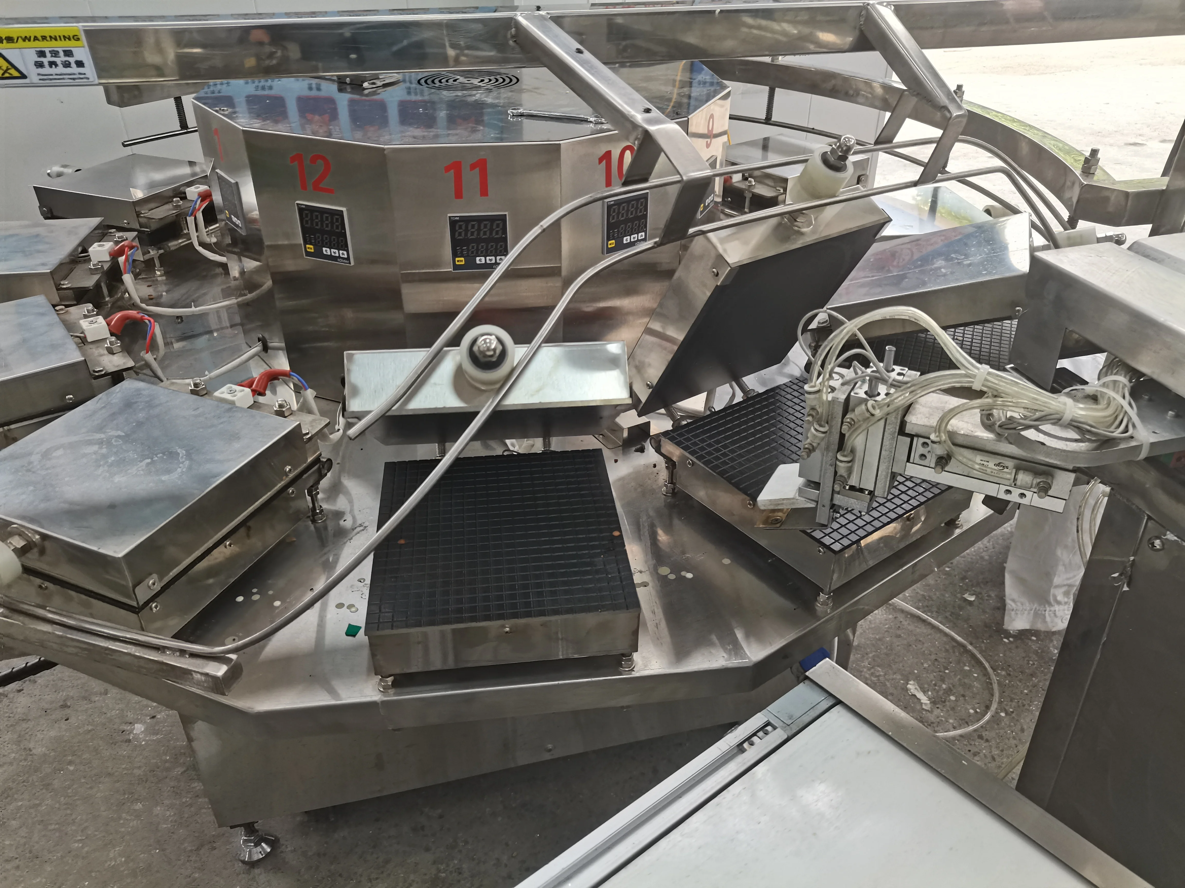 High Capacity Cigarette Waffle Tube Rolls Making Machine Industrial Kuih Kapit Maker Machine for Customization