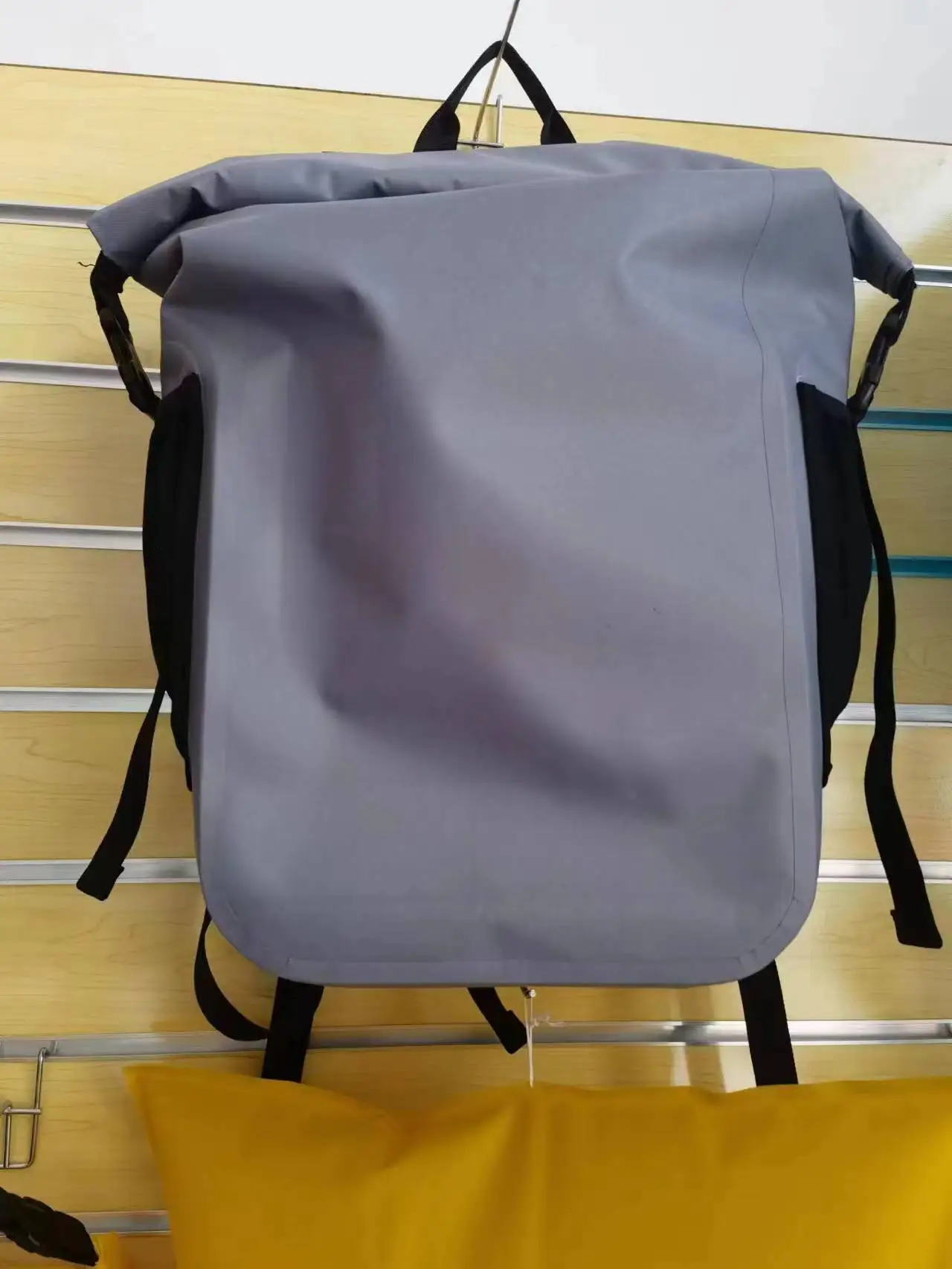 210D nylon Oxford fabric TPU   inflatable boat life buoy