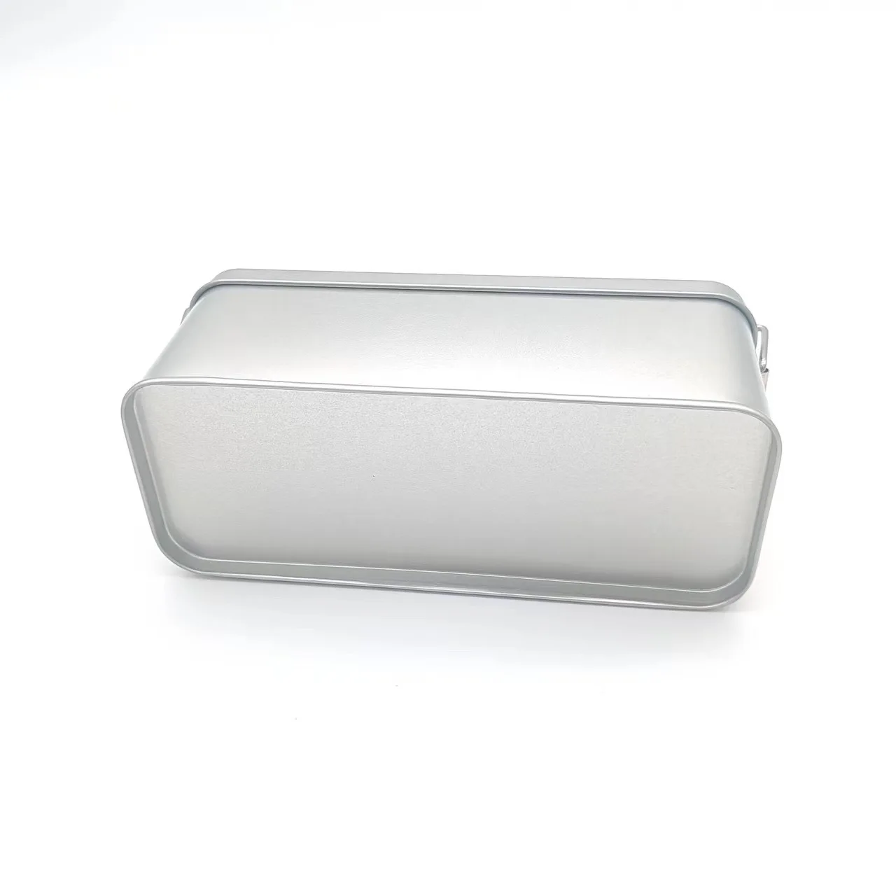 rectangular metal box with hardware buckle food container