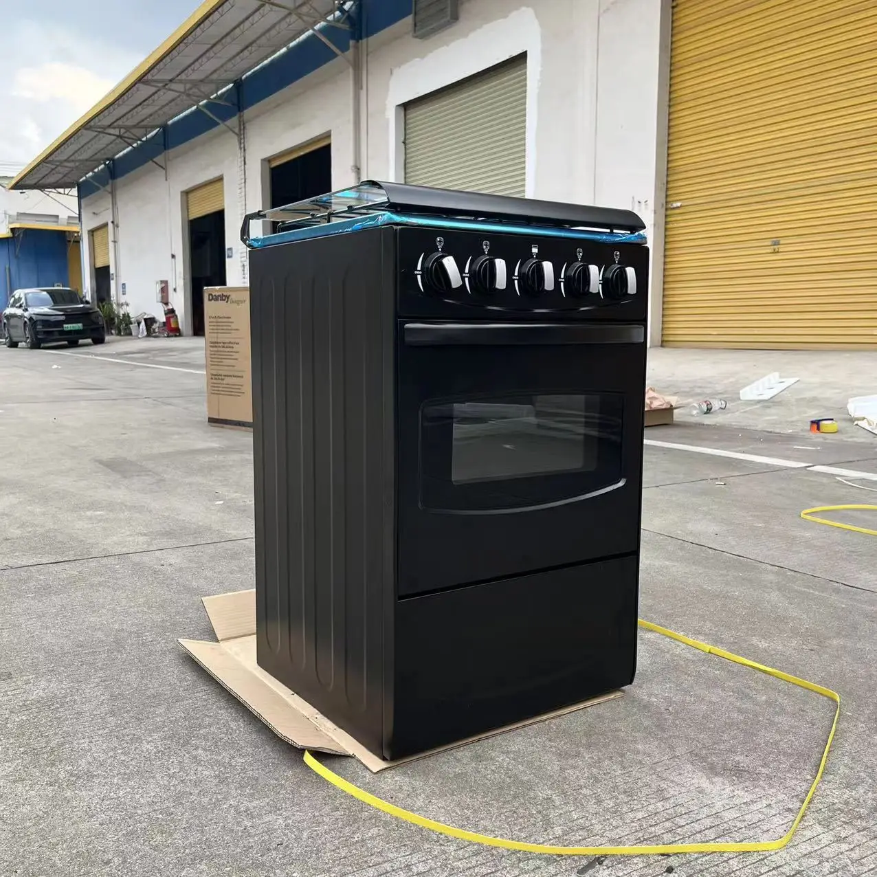 Heavy Duty Big Free Standing  Gas Powered Cooker 2 Electric Burners And 2 Gas Stove Kitchen 55L Capacity With Oven Equipment