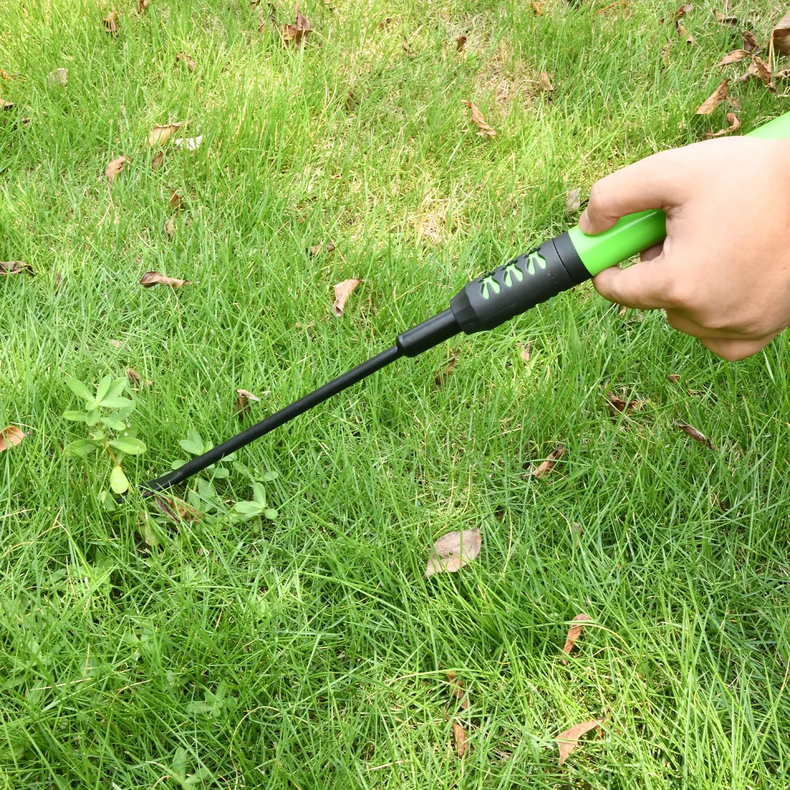Winslow & Ross Extendable Handle Manual Weed Puller Tool Garden Carbon Steel Multifunction Weeder