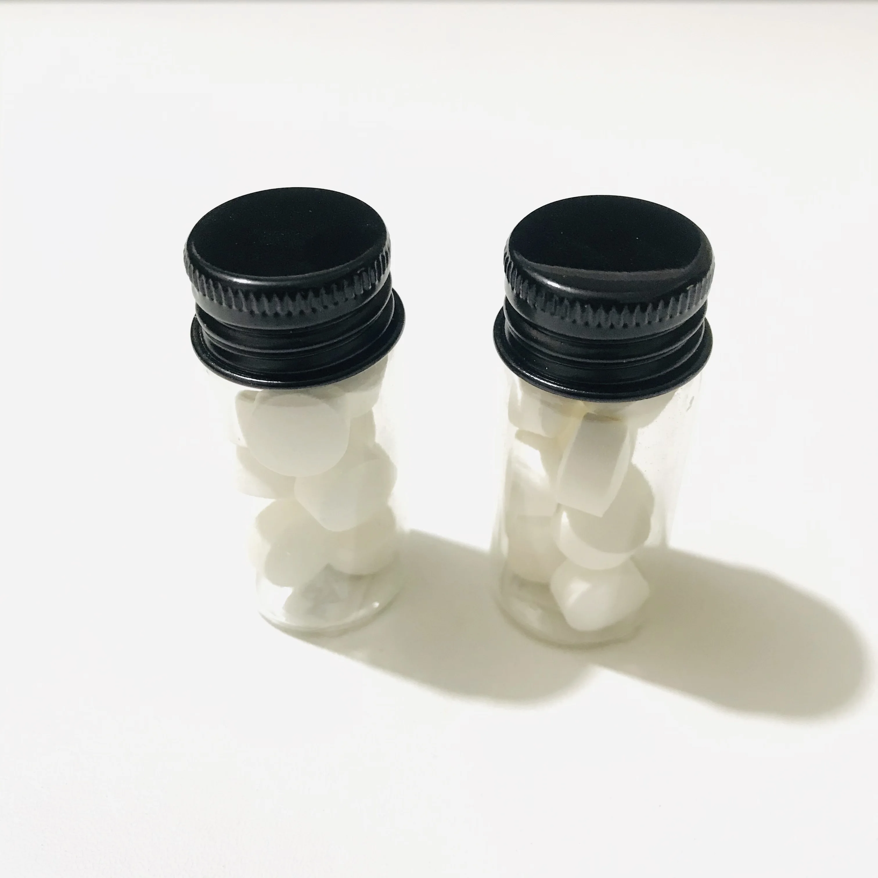 vanilla mint whitening tabs eco friendly zero waste glass jar fluoride free with nano hydroxyapatite toothpaste tablets