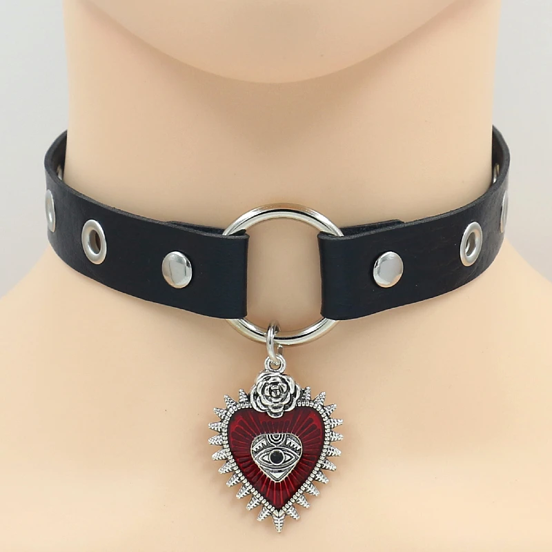 Punk Harajuku Accessories Vintage Gothic Rivet Choker Red Eyes Heart shaped Pendant Leather Collar for Women