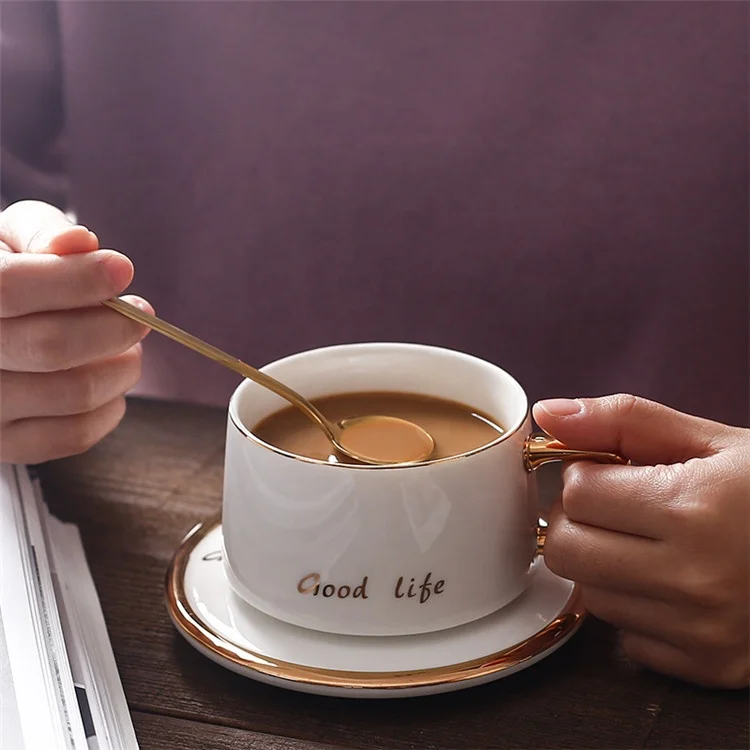 Premium modern drinking cup gold plated gold rim ceramic porcelain black and gold cups for tea