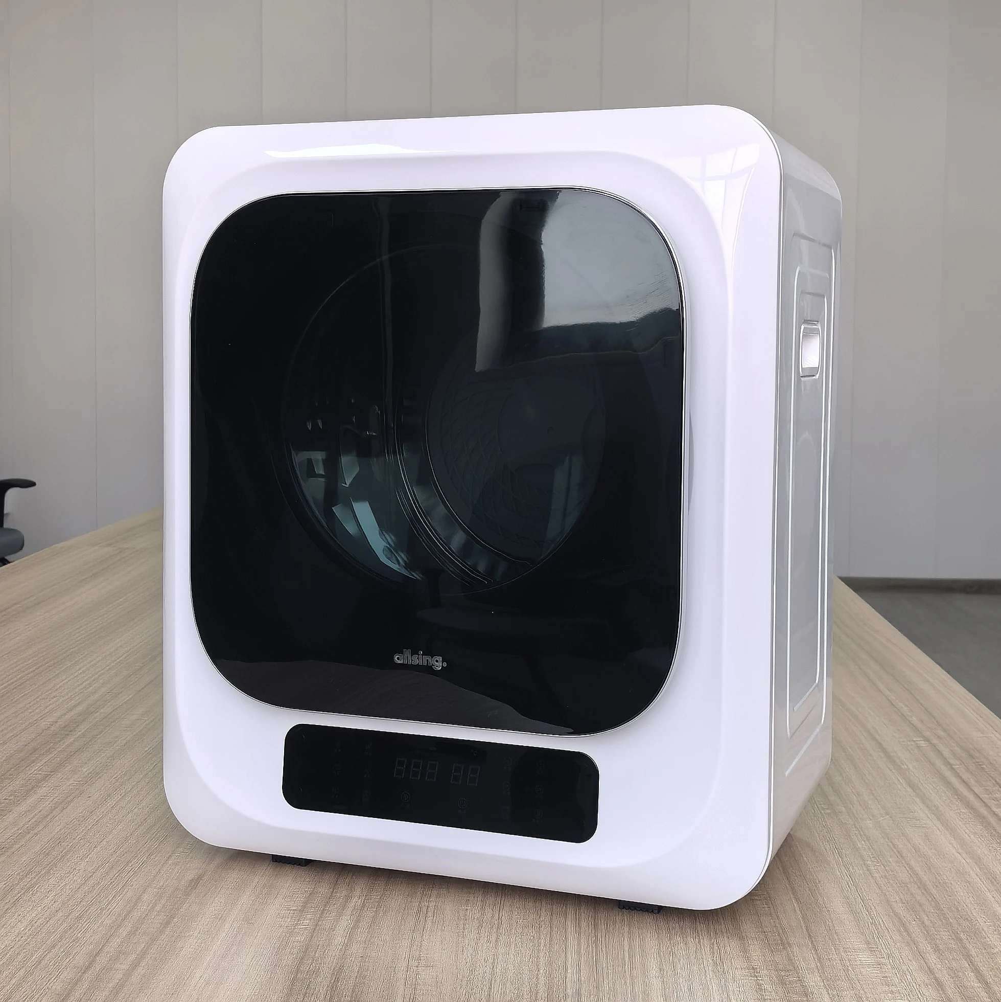 New household small Mini home tumble dryer clothes dryer