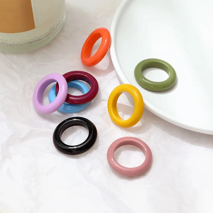 Korea Vintage Multicolor Resin Rings For Girls Chic Colorful Acrylic Geometric Round Simple Rings for Women Fashion Rings