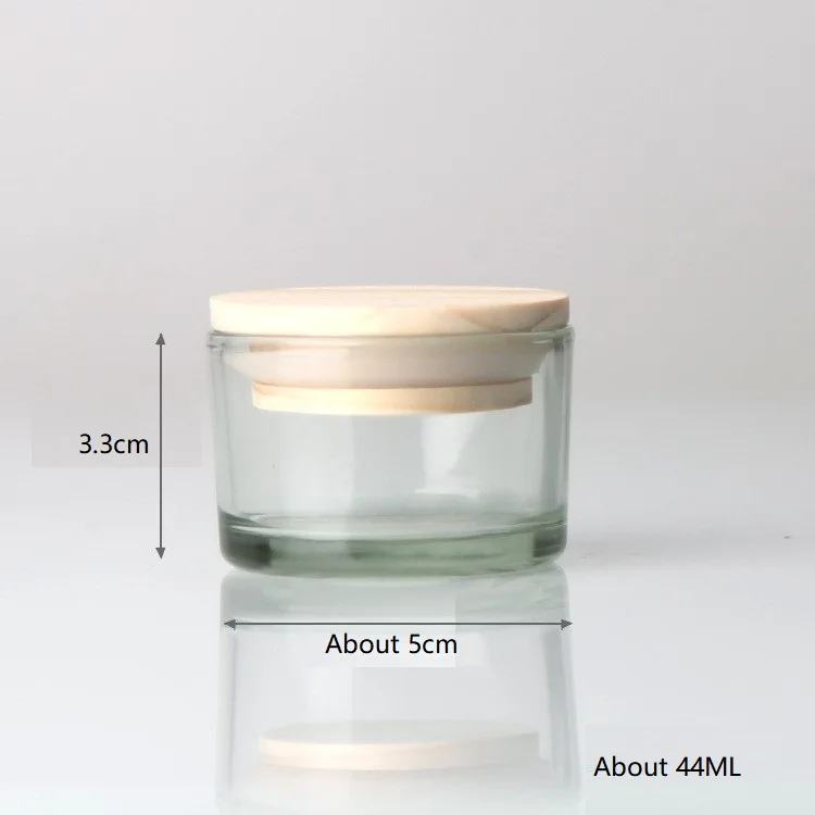 Small Size Clear Wide Round Glass Candle Jars Diameter 52mm Height 33mm Glass Holder Vessel with Wooden Lid